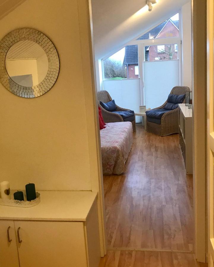 Gemuetliches Ferienhaus Hinterm Deich Nordstrand Kültér fotó